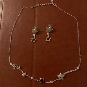 Silver Tone Star Earrings and a Necklace set.